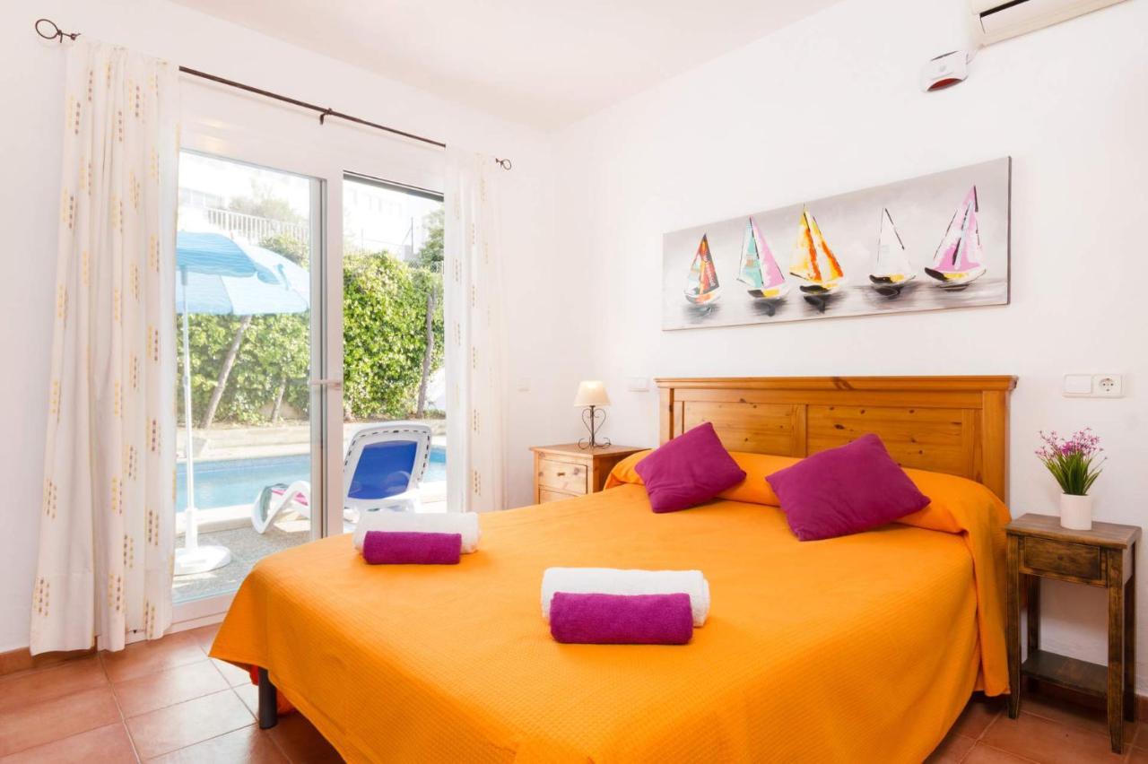 Villa Romani by Villa Plus Arenal d'en Castell Esterno foto